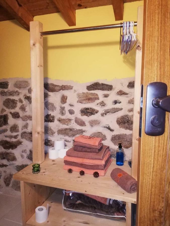 Apartamentos Rurales A Torre Porquera Bagian luar foto